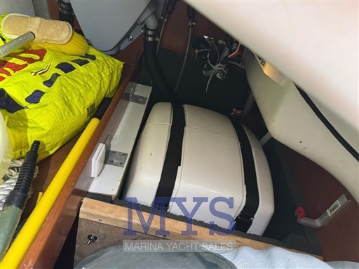 BENETEAU OCEANIS 37 (2)