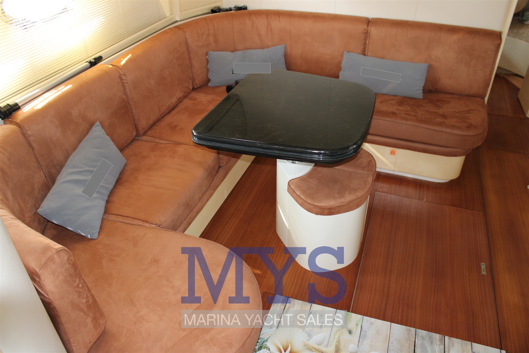 PERSHING 54 (6)