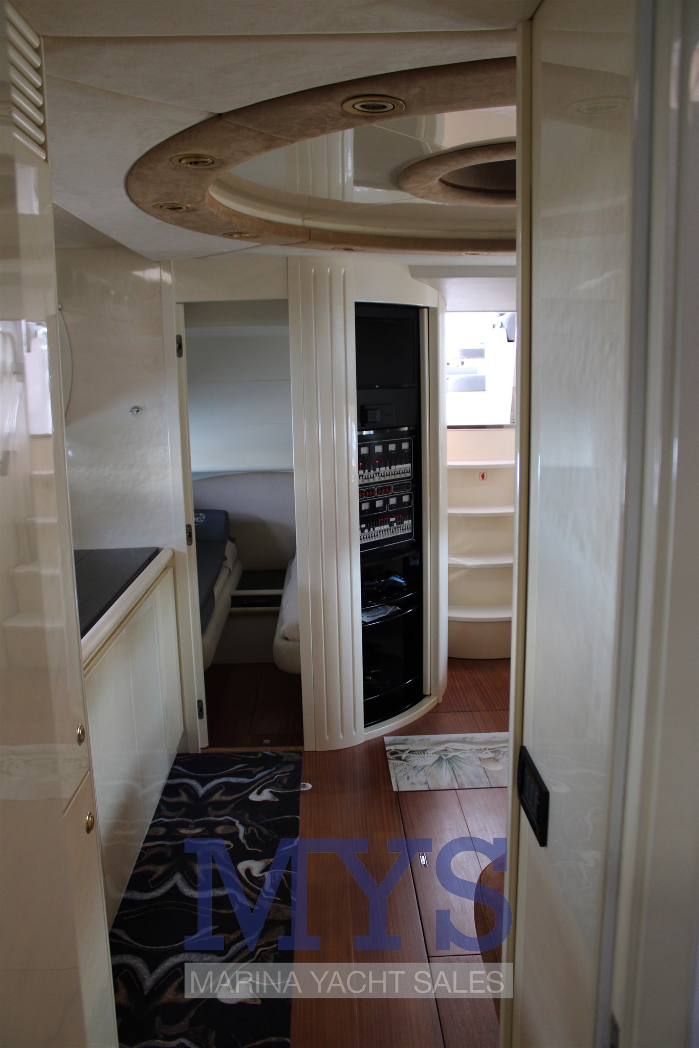 PERSHING 54 (10)