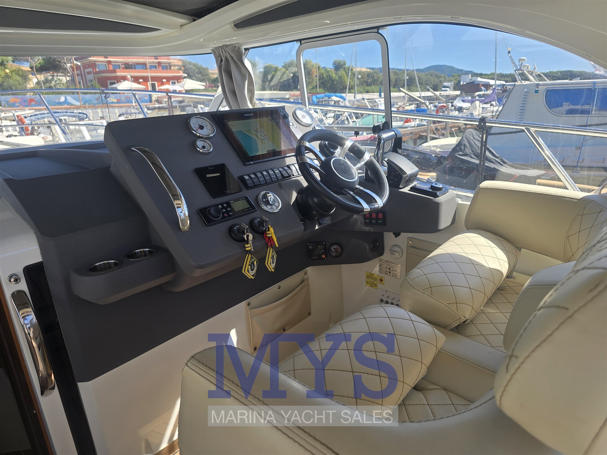MAREX 310 SUN CRUISER (21)