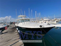 Luhrs 40 open