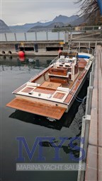 BOSTON WHALER 22' OUTRAGE (18)