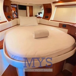 PERSHING 50 (17)