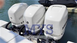 Boston Whaler 380 Outrage (52)