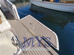 Virtue Yachts V10 Top