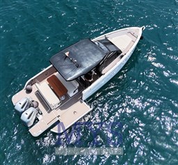 Virtue Yachts V10 Top