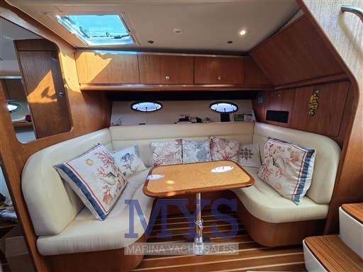 TIARA 3600 OPEN(72)