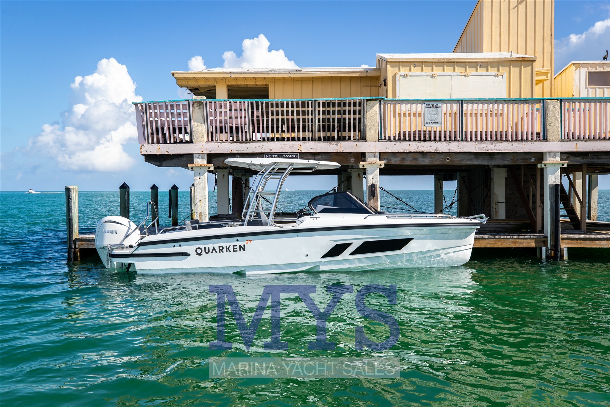 QUARKEN 27 T-TOP (13)