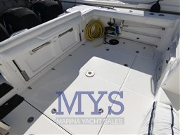 BOSTON WHALER 345 CONQUEST (1)