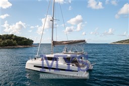 DUFOUR 44 CATAMARANS (18)