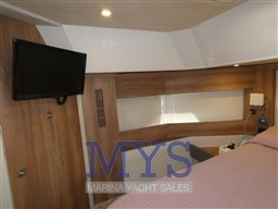 CRANCHI T43 TRAWLER (19)