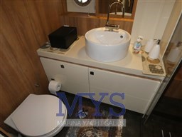 CRANCHI T43 TRAWLER (20)