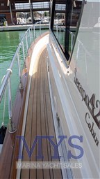 DI DONNA serapo 42 cabin ht (4)