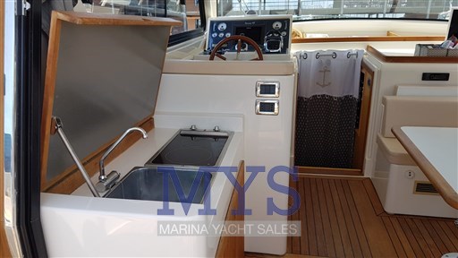 DI DONNA serapo 42 cabin ht (10)