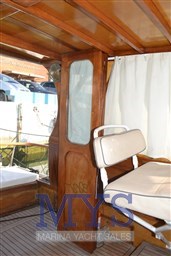 C.N. italiano porta a mare Yuppiter 30 (17)