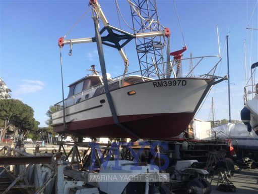 C.n. Italiano Porta A Mare Yupiter 30