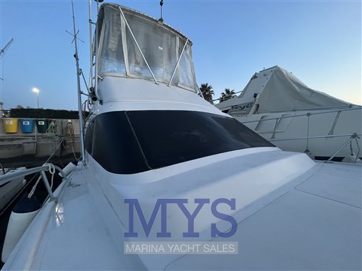 Luhrs 32 Fly (7)