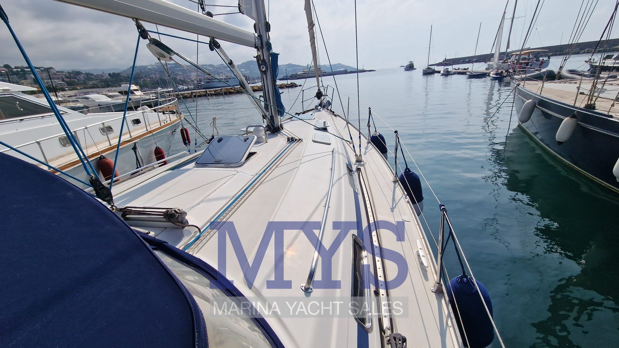 BAVARIA 40 C (8)
