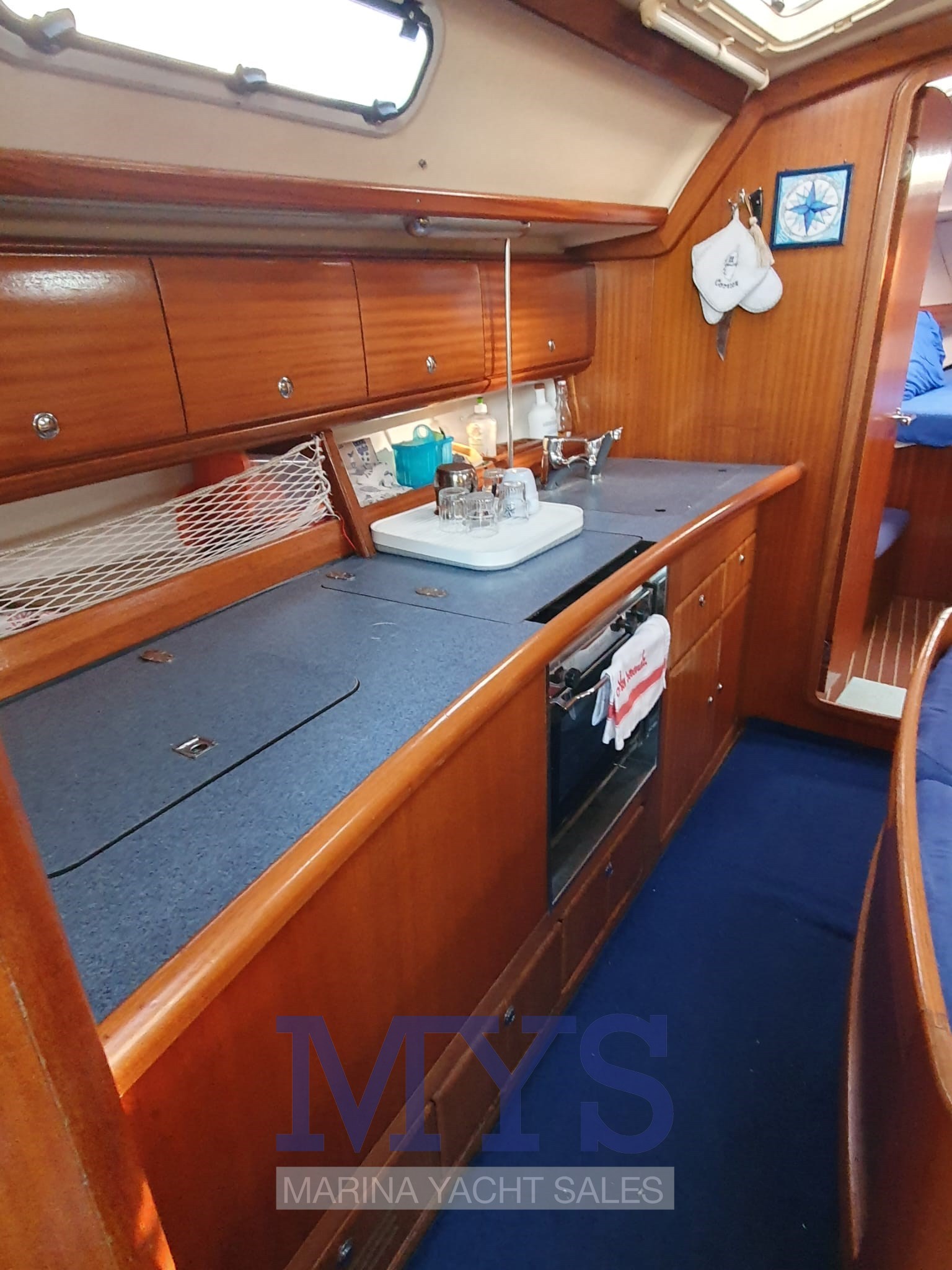 Bavaria 40 C (17)