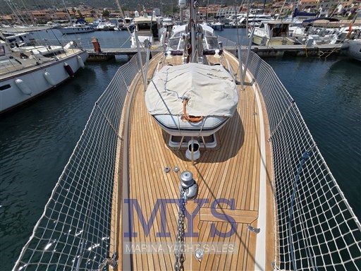 HALLBERG RASSY 48 (19)