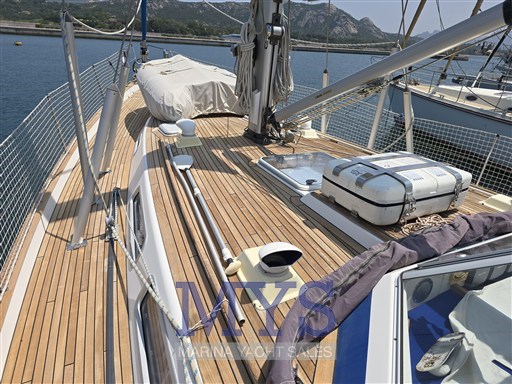 HALLBERG RASSY 48 (12)