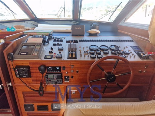 CAMUFFO 44' FLY (97)