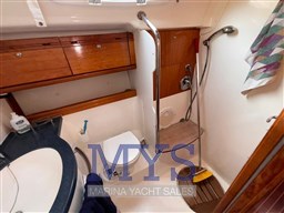 BAVARIA CRUISER 42 (3)