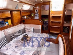 BAVARIA CRUISER 42 (7)