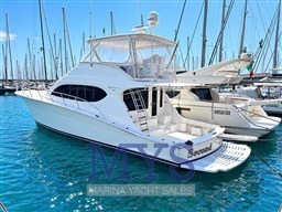 Hatteras 54 Convertible (9)