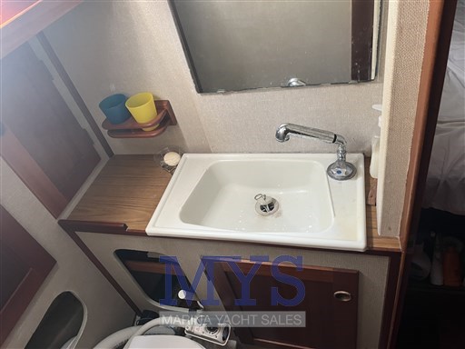 Hallberg Rassy Rasmus 35 (24)