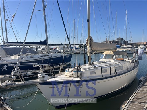 Hallberg Rassy Rasmus 35 (2)