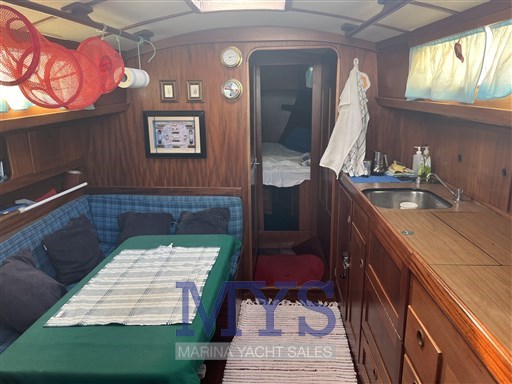 Hallberg Rassy Rasmus 35 (13)