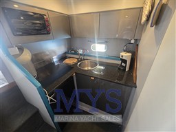 FERRETTI 40 ROADSTAR (39)