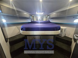 FERRETTI 40 ROADSTAR (44)