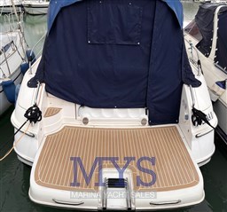 BAVARIA 32 (2)
