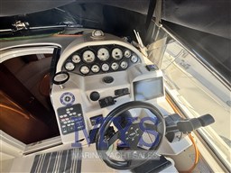BAVARIA 32 SPORT (9)