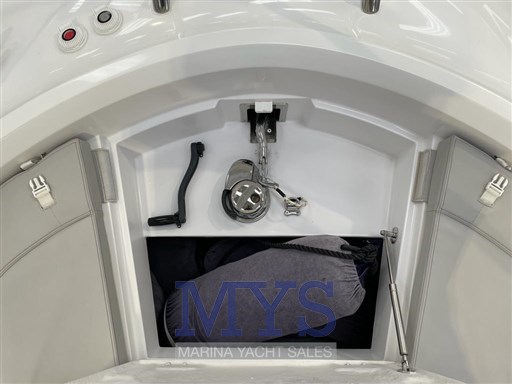 Sessa Marine Key Largo 34 EFB Ttop (2)