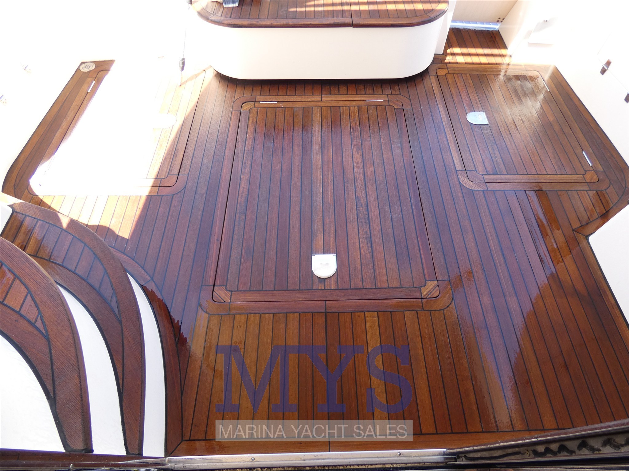 CAYMAN 42 FLY (17)