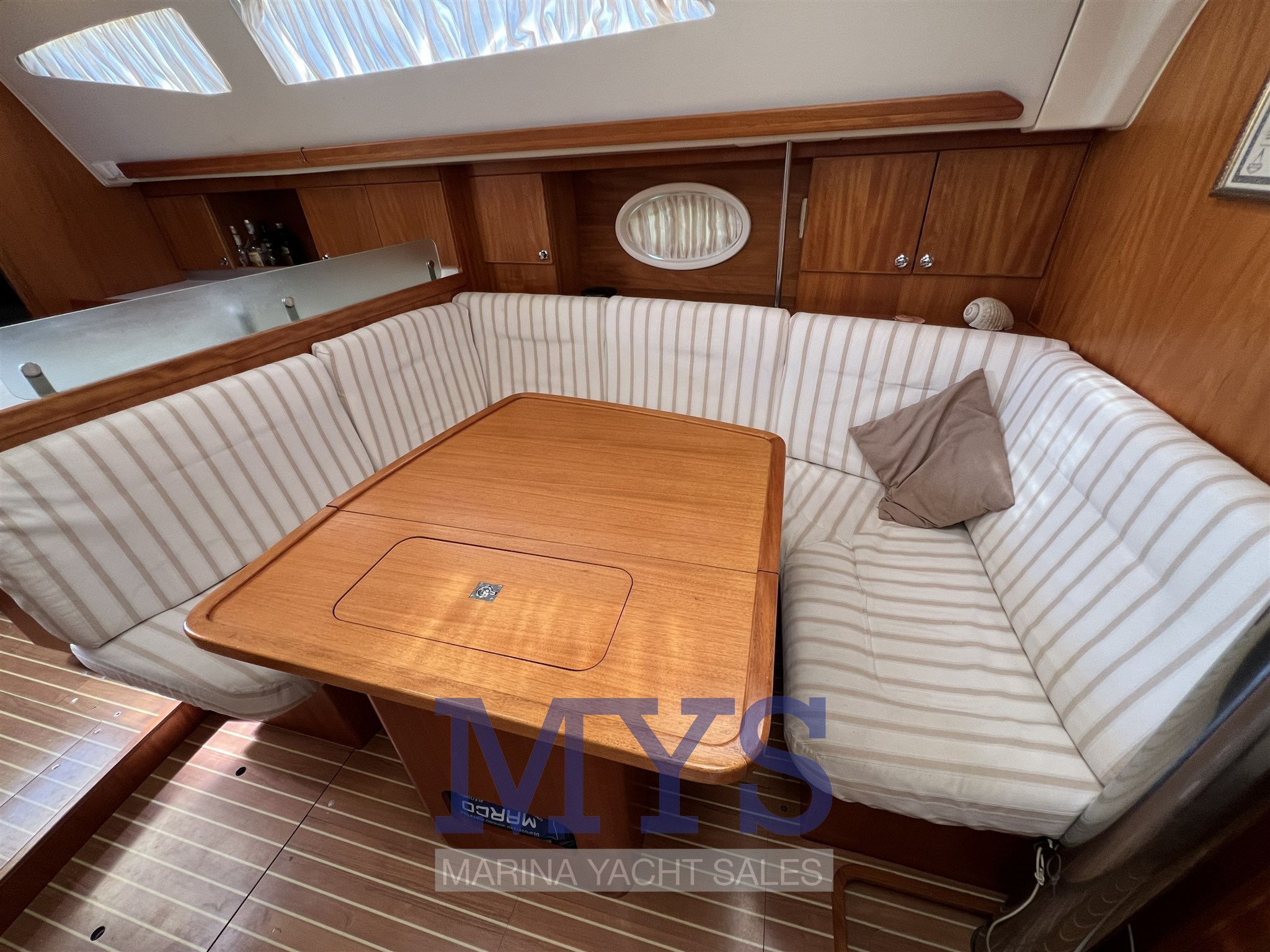 Elan 385 Impression 2005  (32)