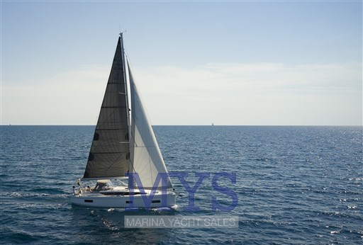 BAVARIA C38 (13)