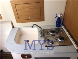 Manò marine 24 50 cabin (13)