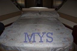 FERRETTI 430 (2)