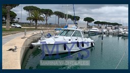 Boston Whaler 345 Conquest (6)