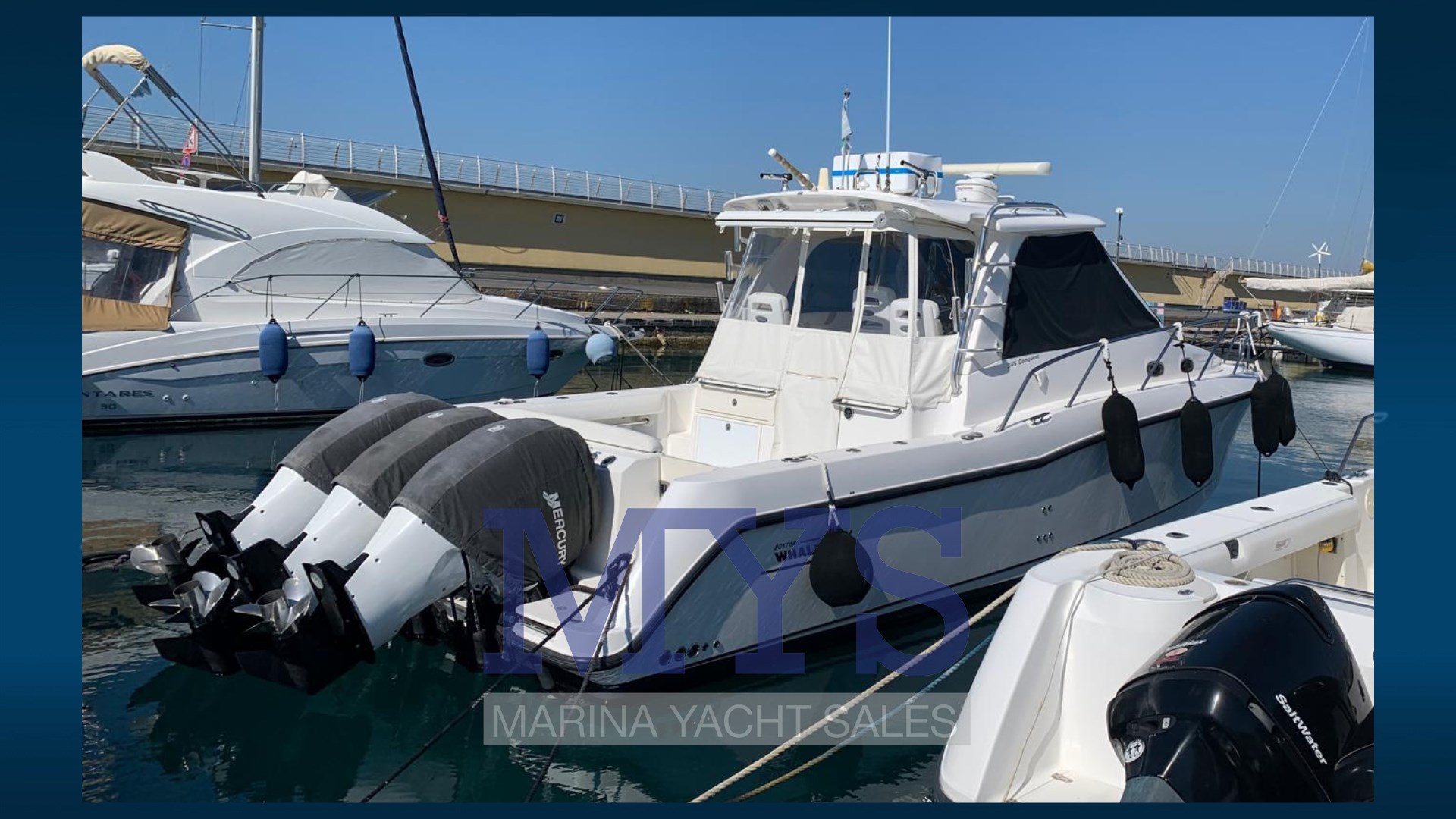 Boston Whaler 345 Conquest (5)