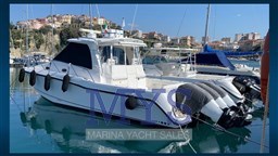Boston Whaler 345 Conquest (3)