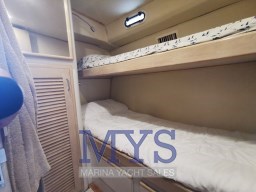 Blackfin 38 cabina ospiti.jpg