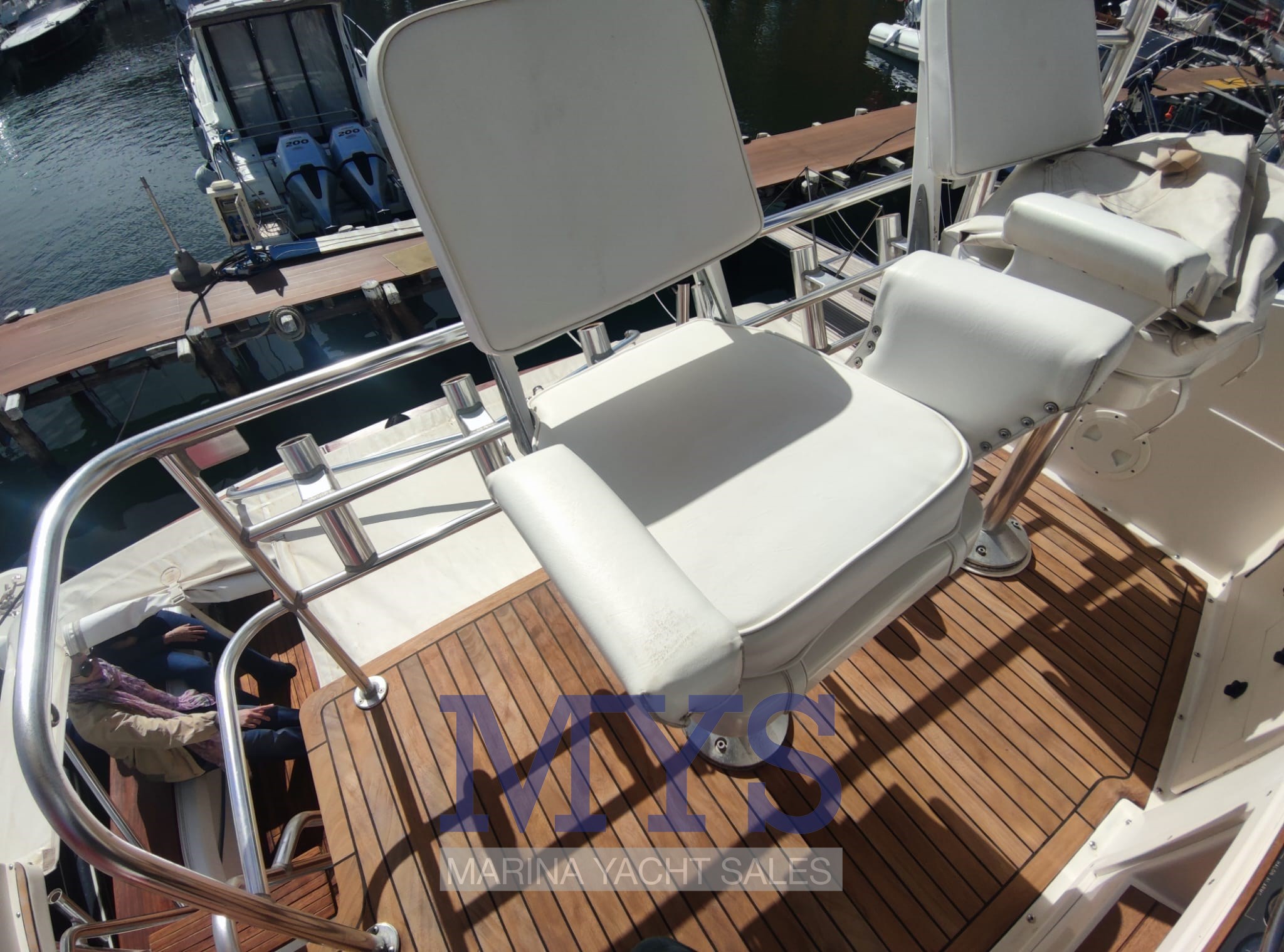 Blackfin 38 seduta fly