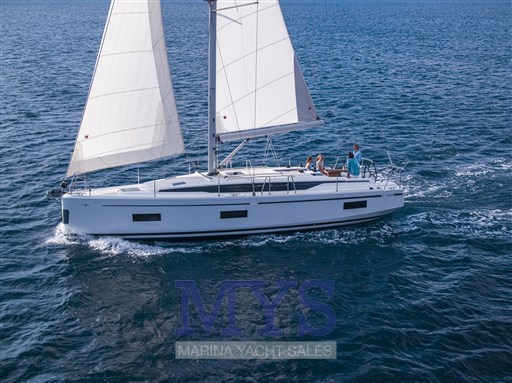 Bavaria C42