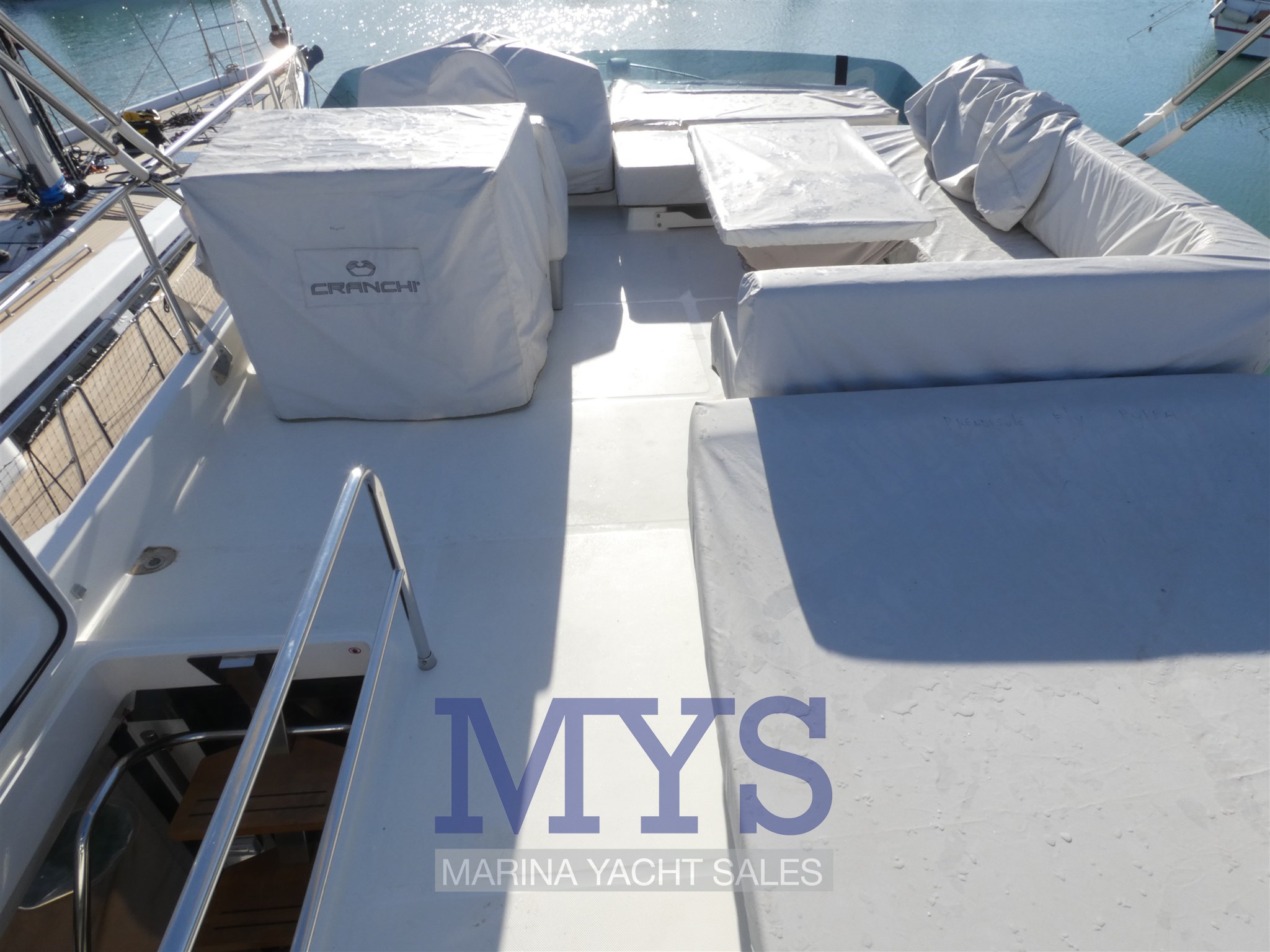 CRANCHI T43 TRAWLER (5)