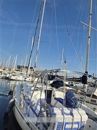 BAVARIA 34' CRUISER (19)